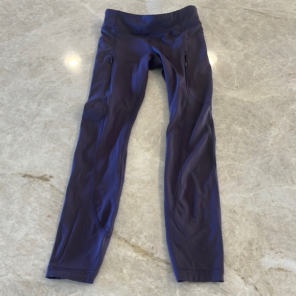 Athleta Girl Snow Problem Tight in Excellent Condition - Picture 1 of 4